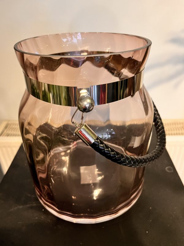 Windlicht aus Glas mit Henkel