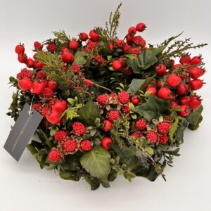 Kunstkranz mit Hagebutten & Himbeeren- Herbst/Winter/Weihnachten